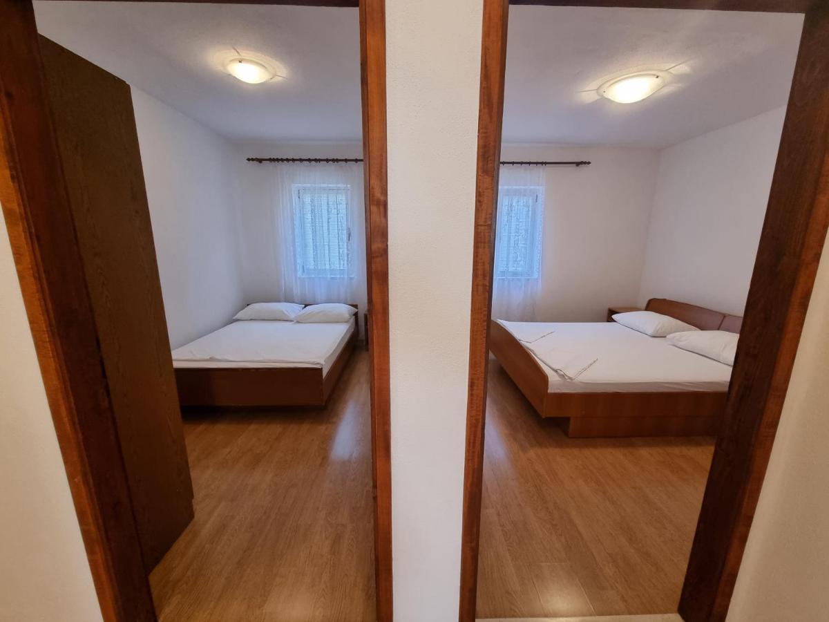 Apartman Ivan Apartment มาคาร์สกา ภายนอก รูปภาพ
