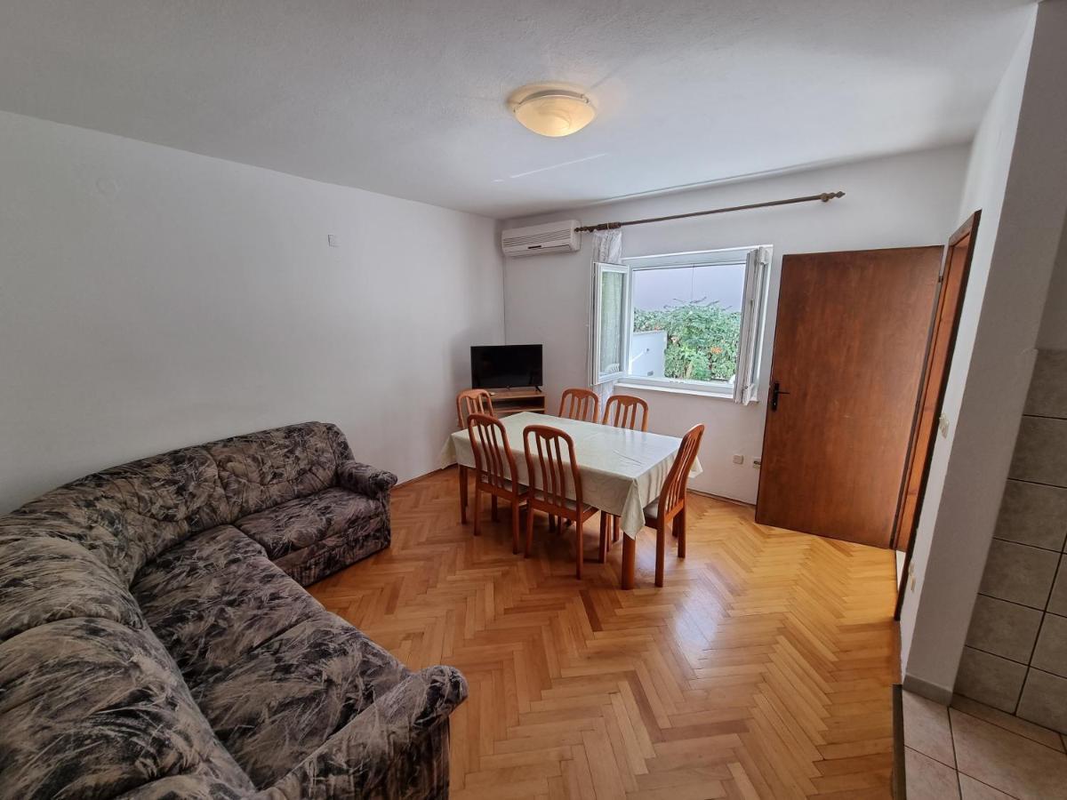 Apartman Ivan Apartment มาคาร์สกา ภายนอก รูปภาพ